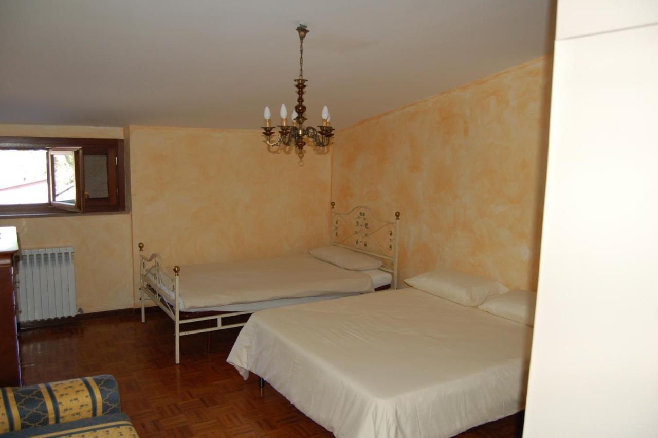 Villetta Degli Ulivi Santa Rufina Ngoại thất bức ảnh
