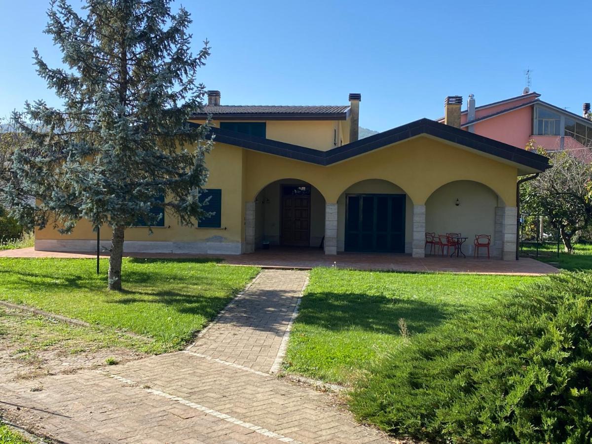 Villetta Degli Ulivi Santa Rufina Ngoại thất bức ảnh