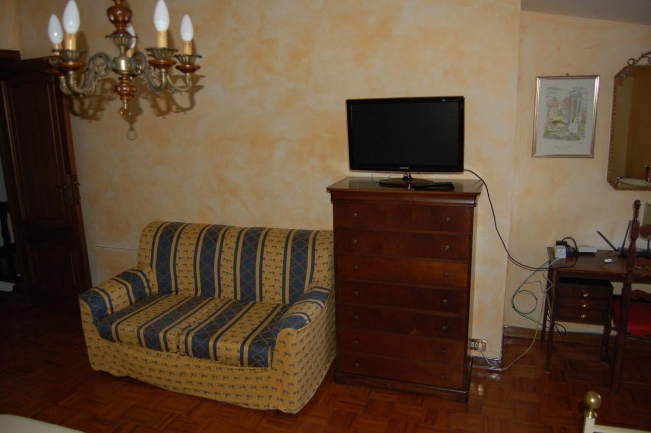Villetta Degli Ulivi Santa Rufina Ngoại thất bức ảnh